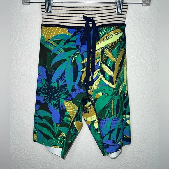 Offline by Aerie Goals Drawcord Bike Shorts - Picture 5 of 8